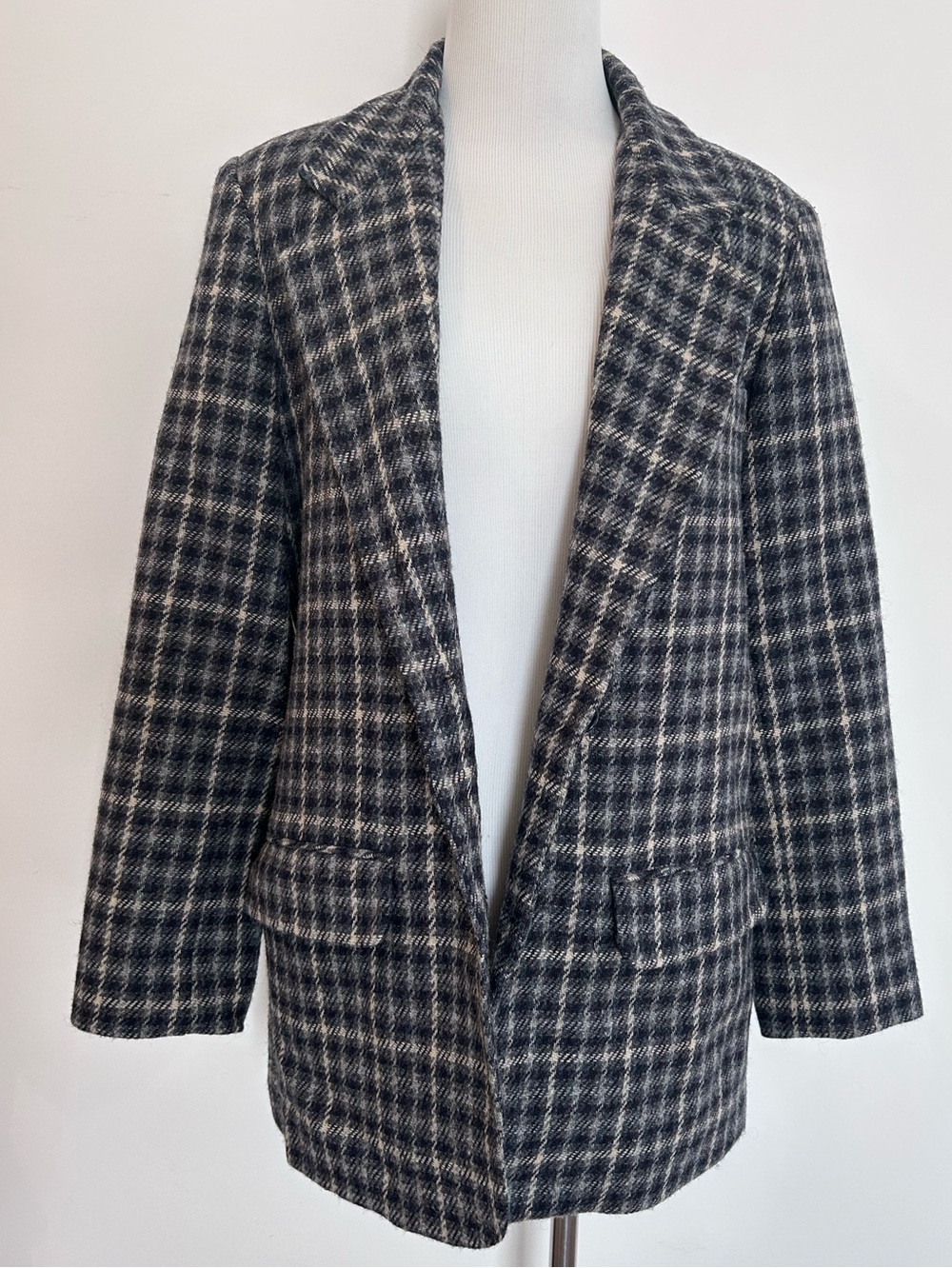 VINTAGE Eddie Bauer Wool Blue Grey Plaid Academia Blazer ~ Size Small